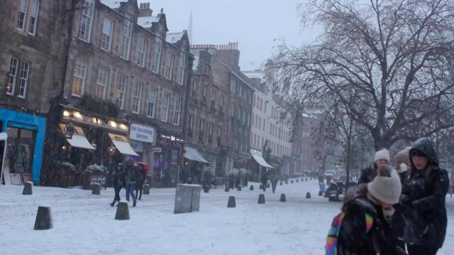 Storms bring chaos to Ireland, France, UK