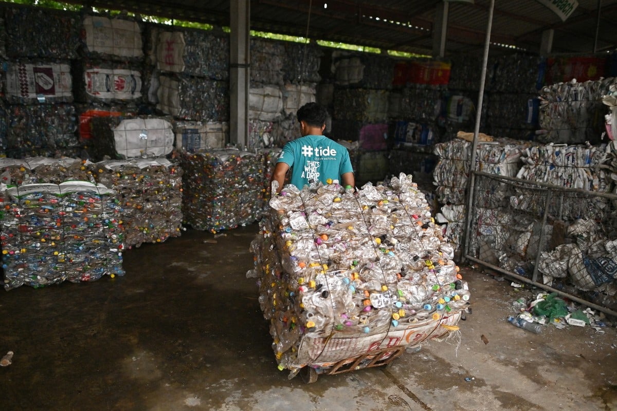 'New wave' as start-up sweeps up Thai ocean plastic