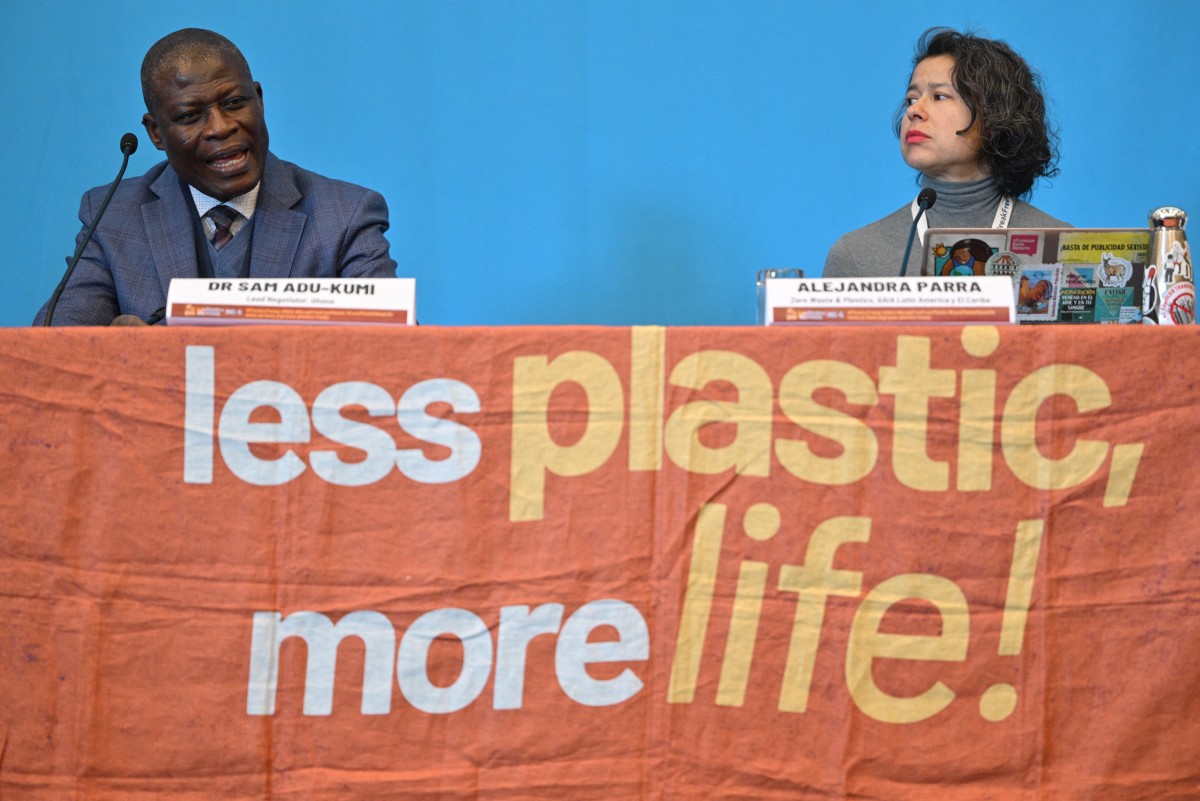 Plastic pollution talks: the key sticking points