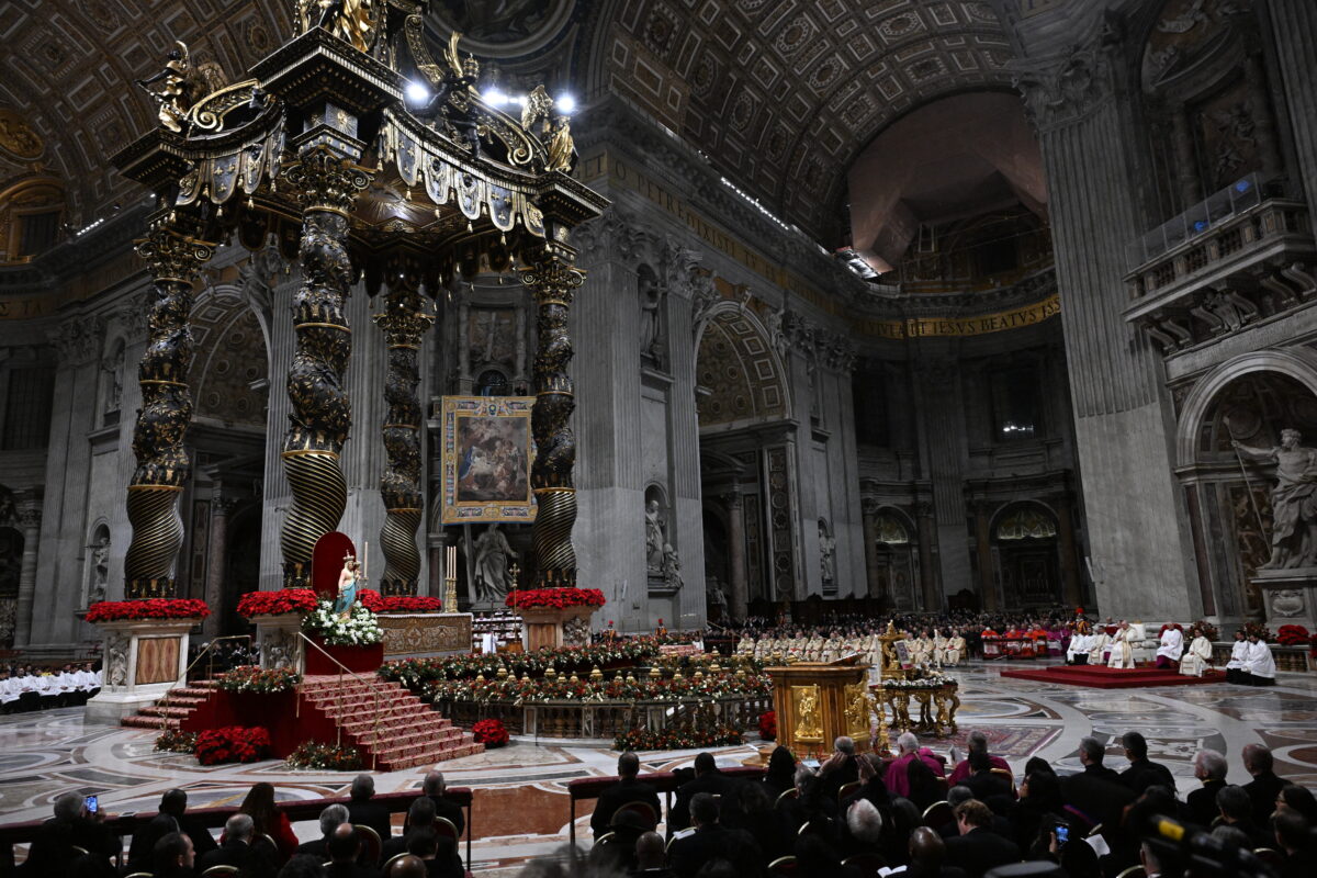 On Christmas Eve, Pope Francis launches holy Jubilee year