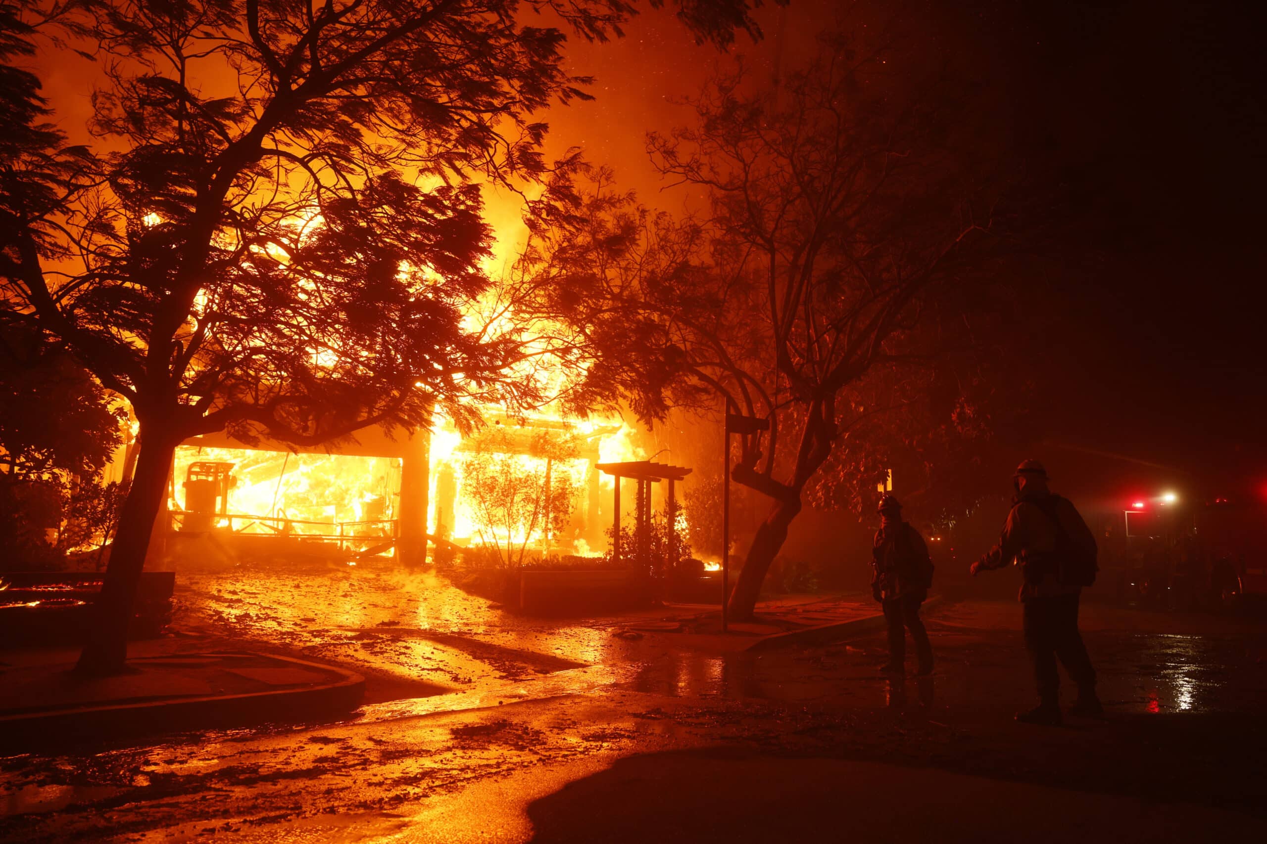 LA fires: California probes late warnings in Black neighborhoods