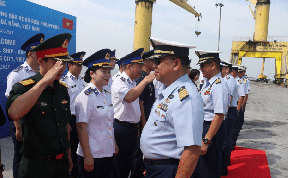 The Philippines deploys emergency medical assistance for earthquake-hit Myanmar. (Photo from the Office of Civil Defense)