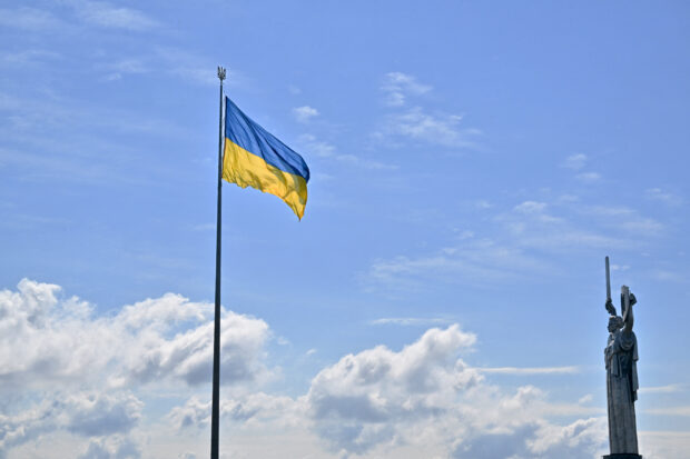 Featured article middle 8