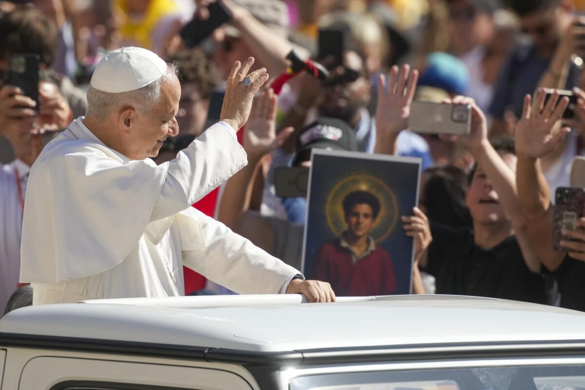 Pope declares teenaged computer whiz, God's influencer, a saint