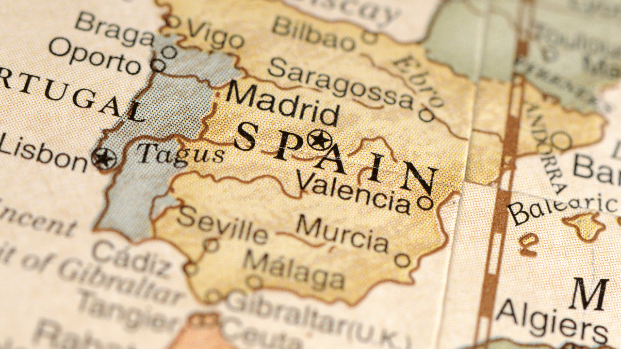 Spain to seek social media ban for under-16s