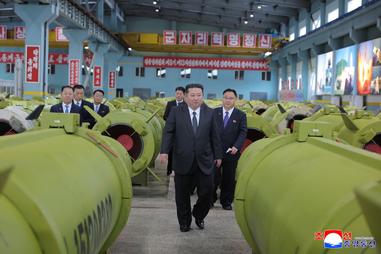 Kim Jong-un approves modernization plans for munitions plants