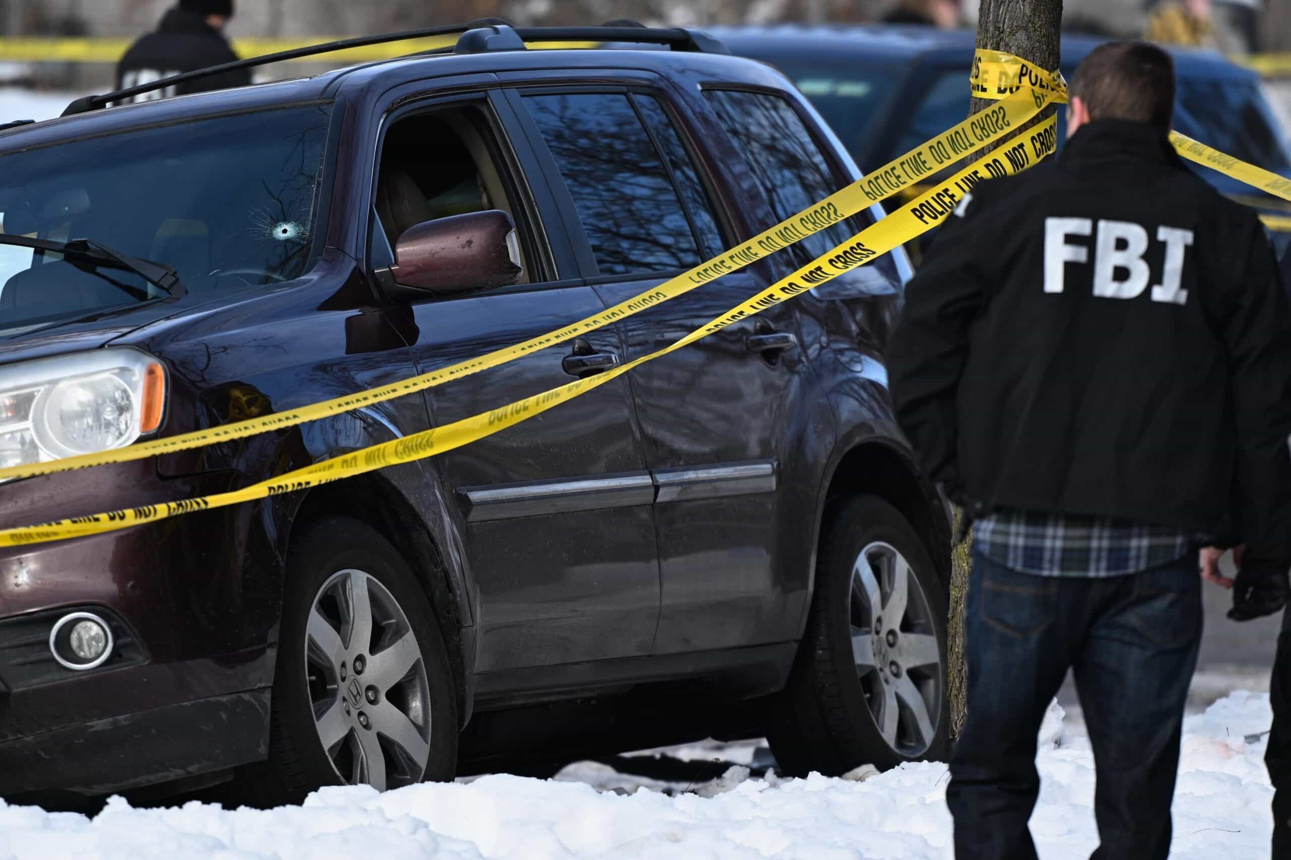 ICE officer kills Minneapolis driver in immigration operation