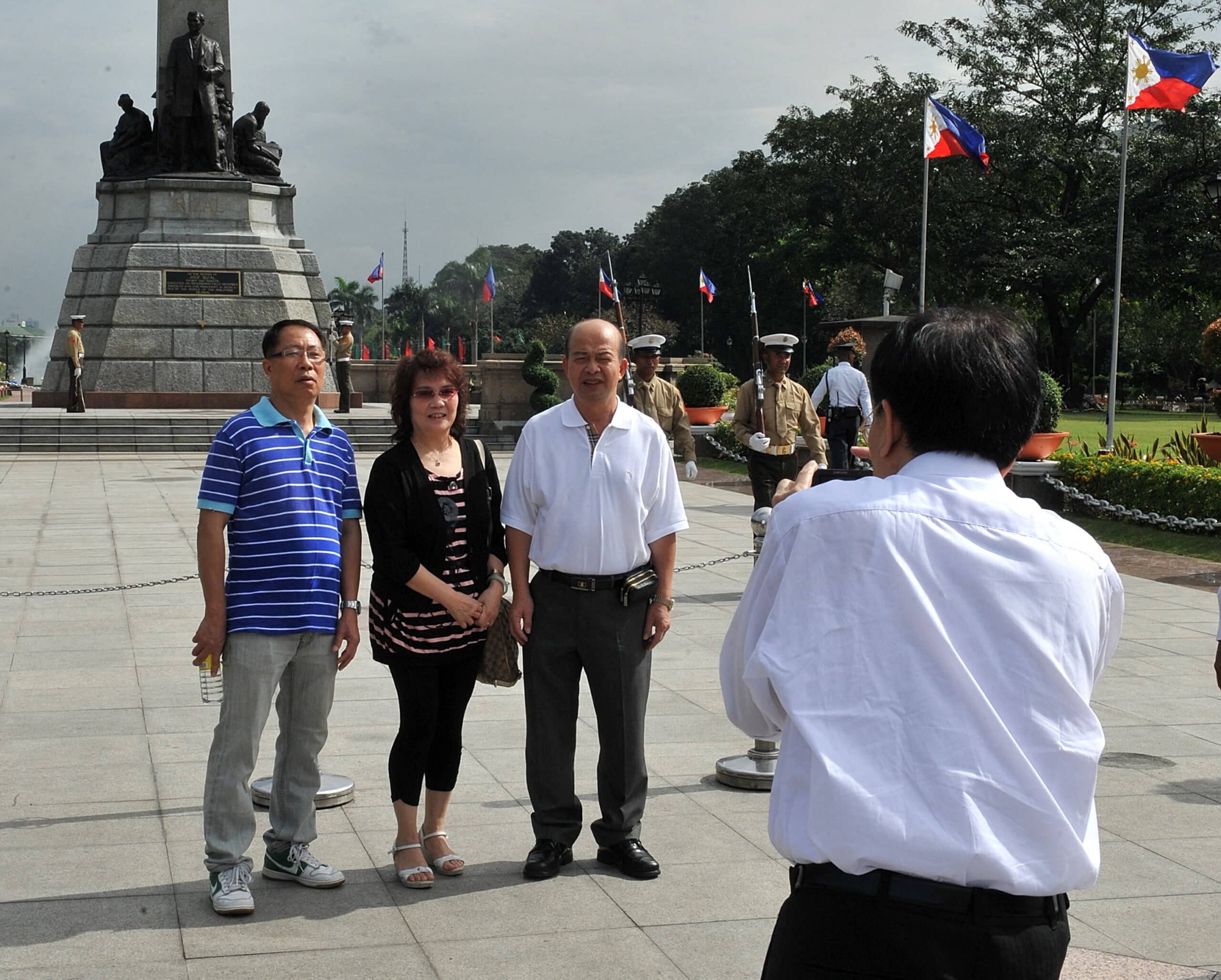 Chinese nationals get visa-free entry to PH starting Jan. 16