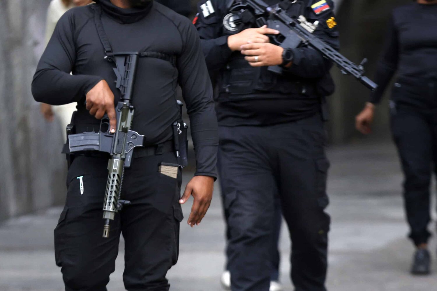 Shots fired near Venezuela presidential palace – witnesses