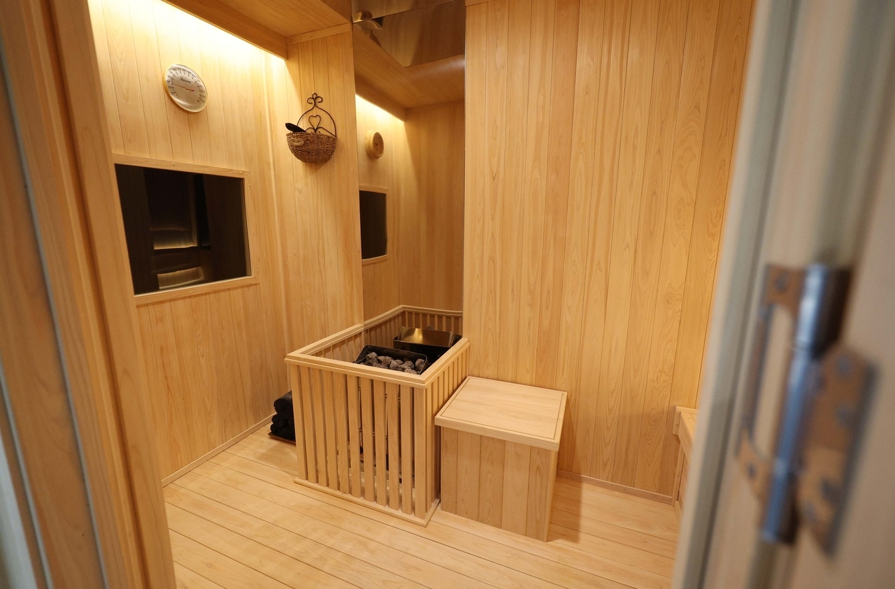 Korea ex-leader Yoon’s private sauna, bedroom at former office revealed