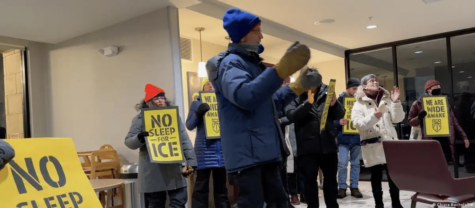 How nonviolent protest can break autocratic rule