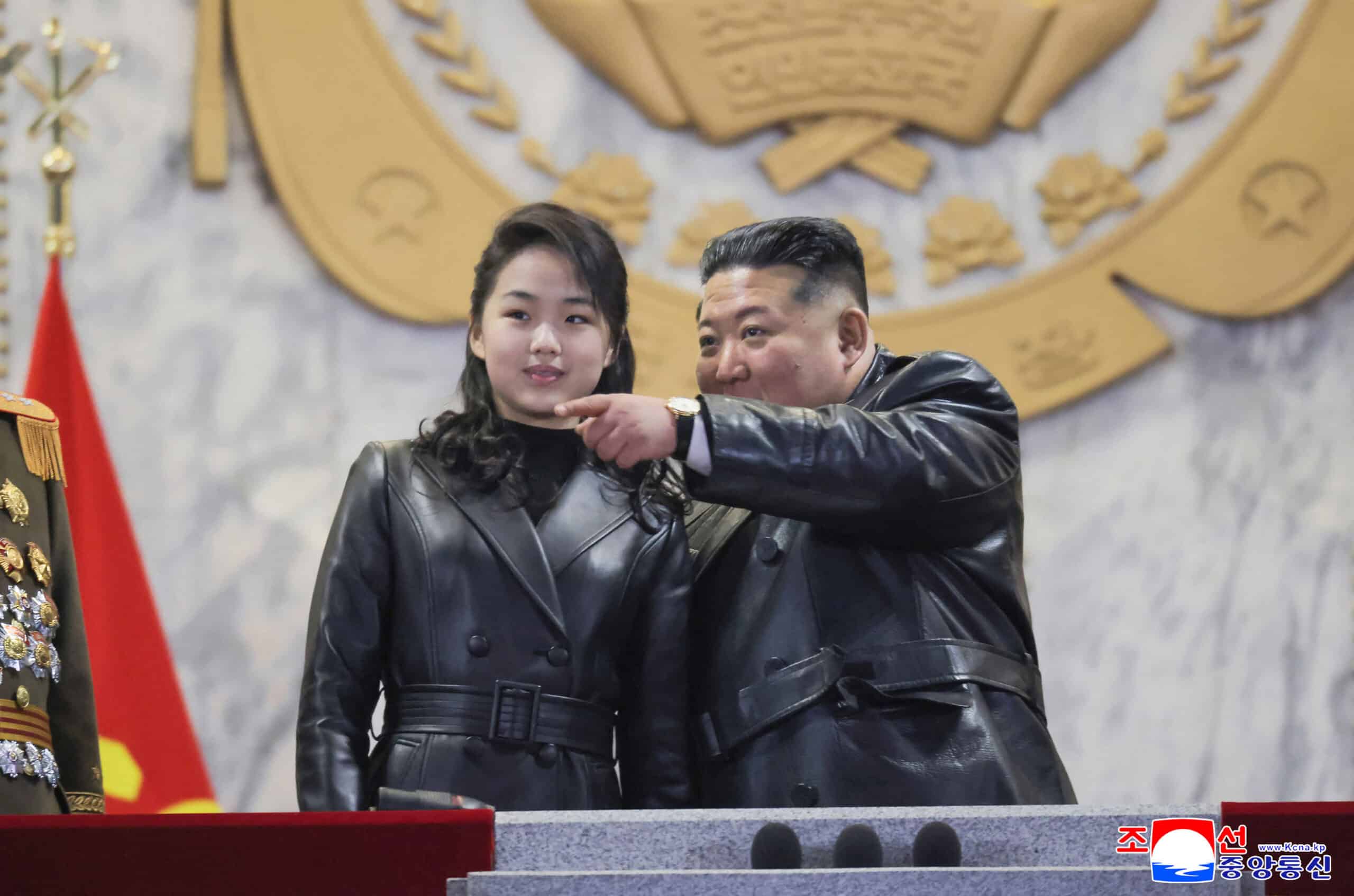 Kim Jong Un, daughter fuel speculation with matching coats