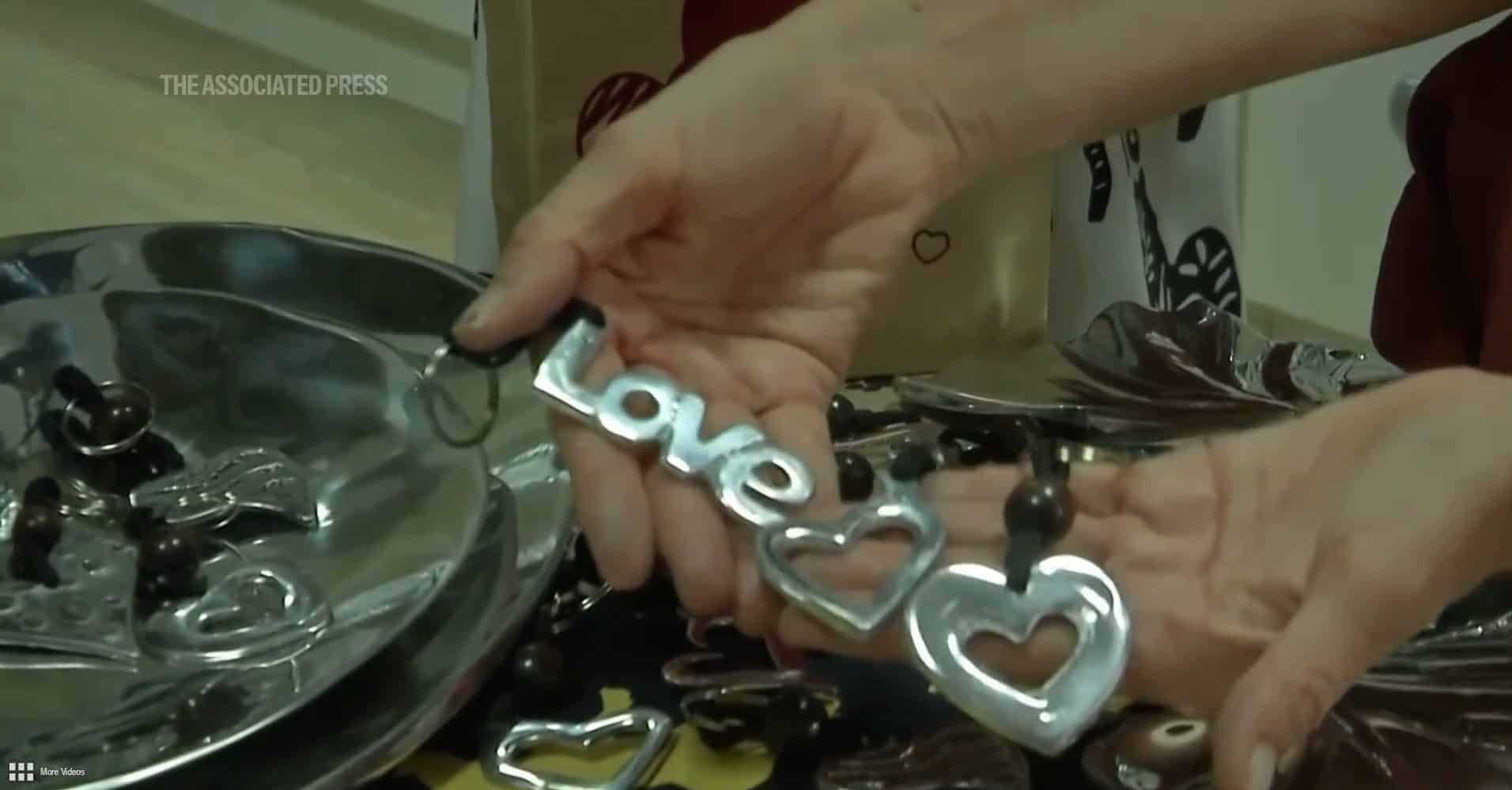 Cash bouquets, scrap metal gifts as V-Day tokens of love