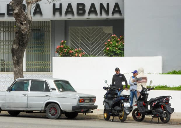 Featured article middle 12