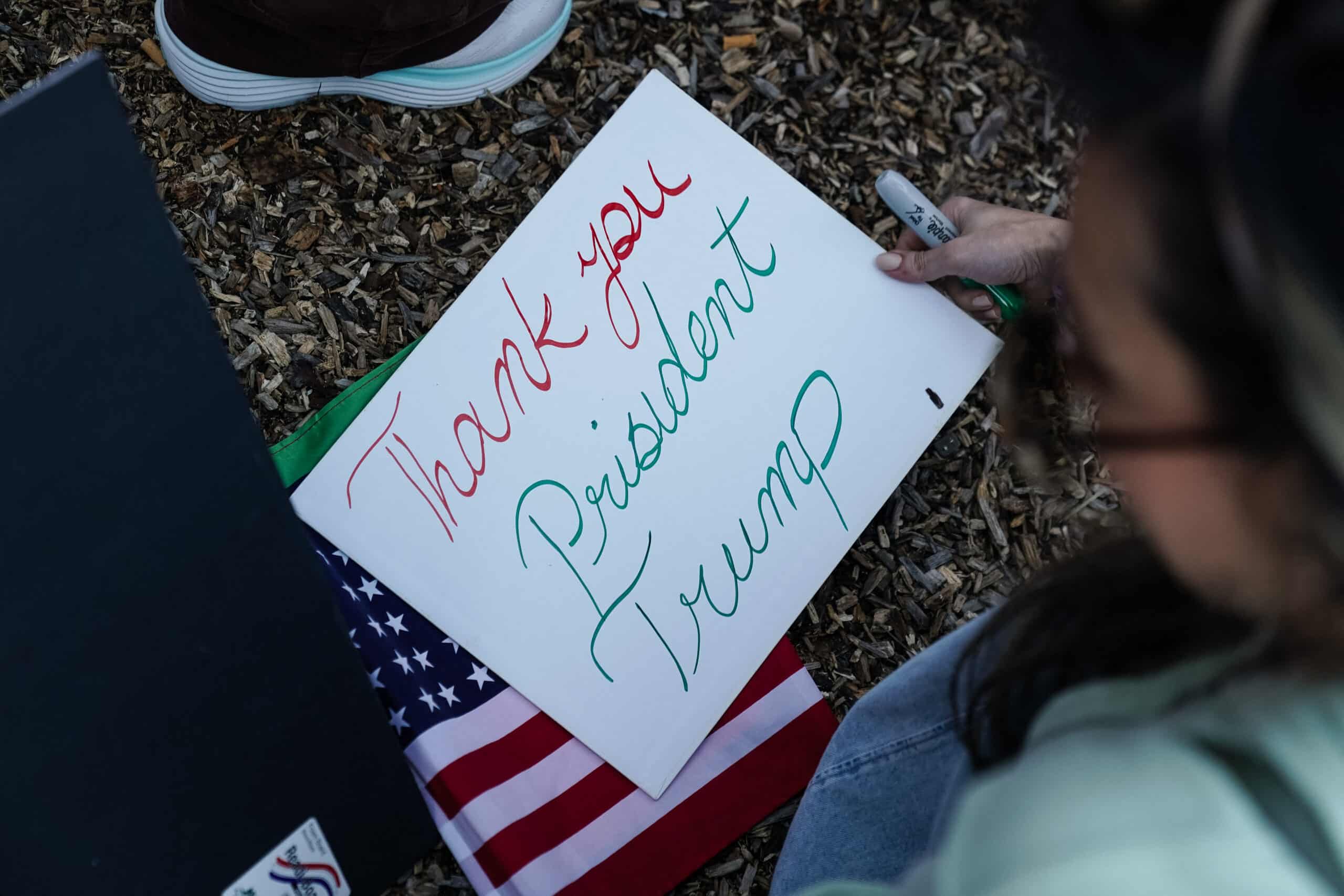 In Iran attack, Trump seeks what he foreswore — regime change