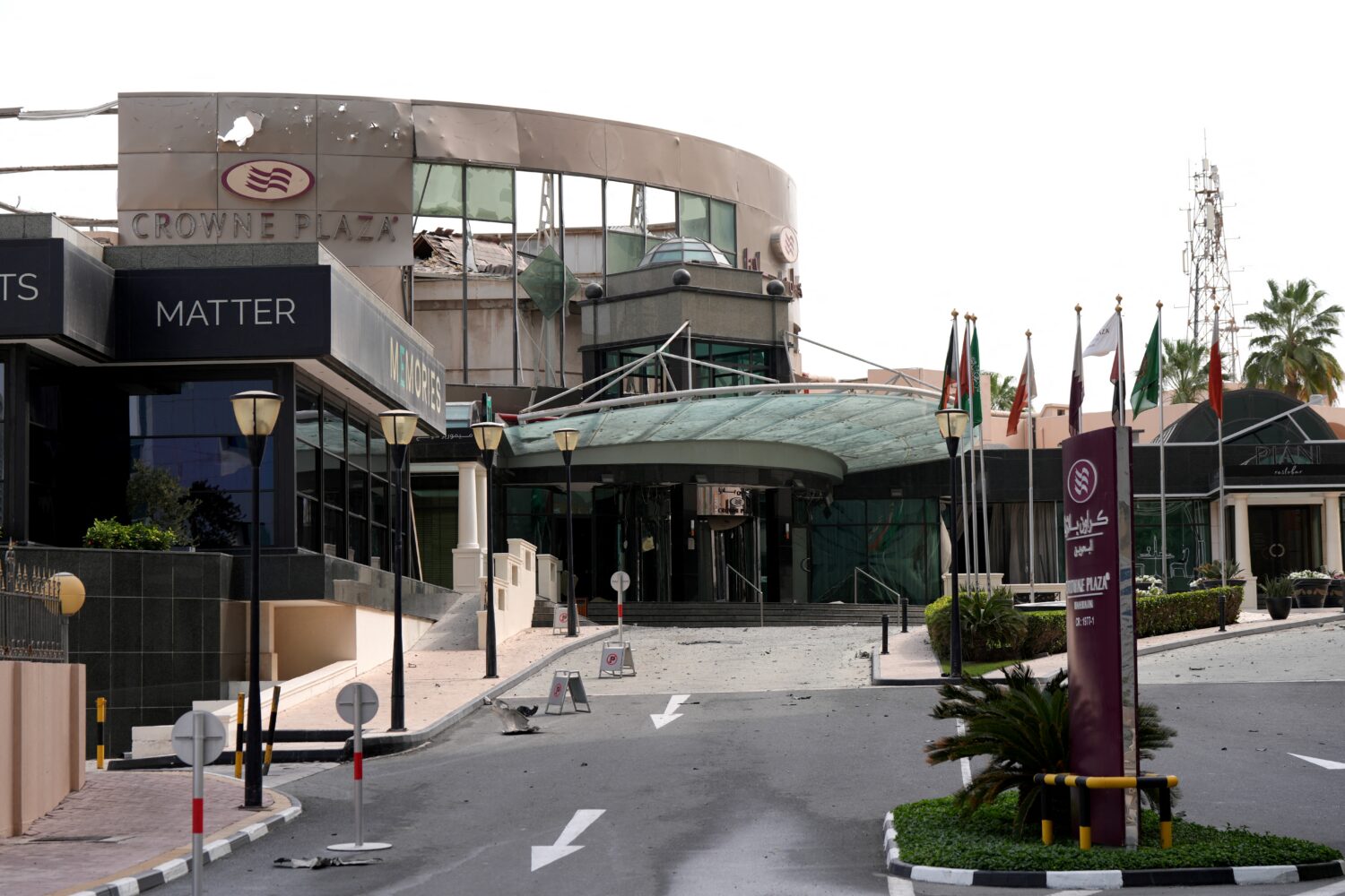 Singapore mulls evacuating citizens in Bahrain to Riyadh via buses