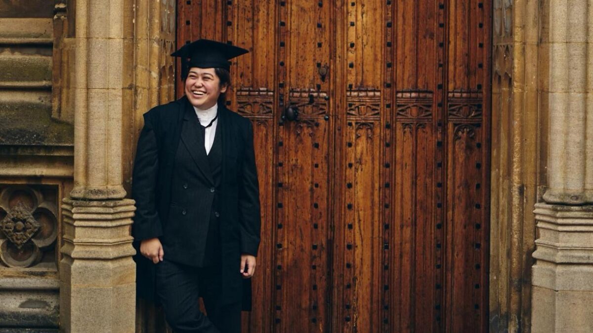 Featured articles right