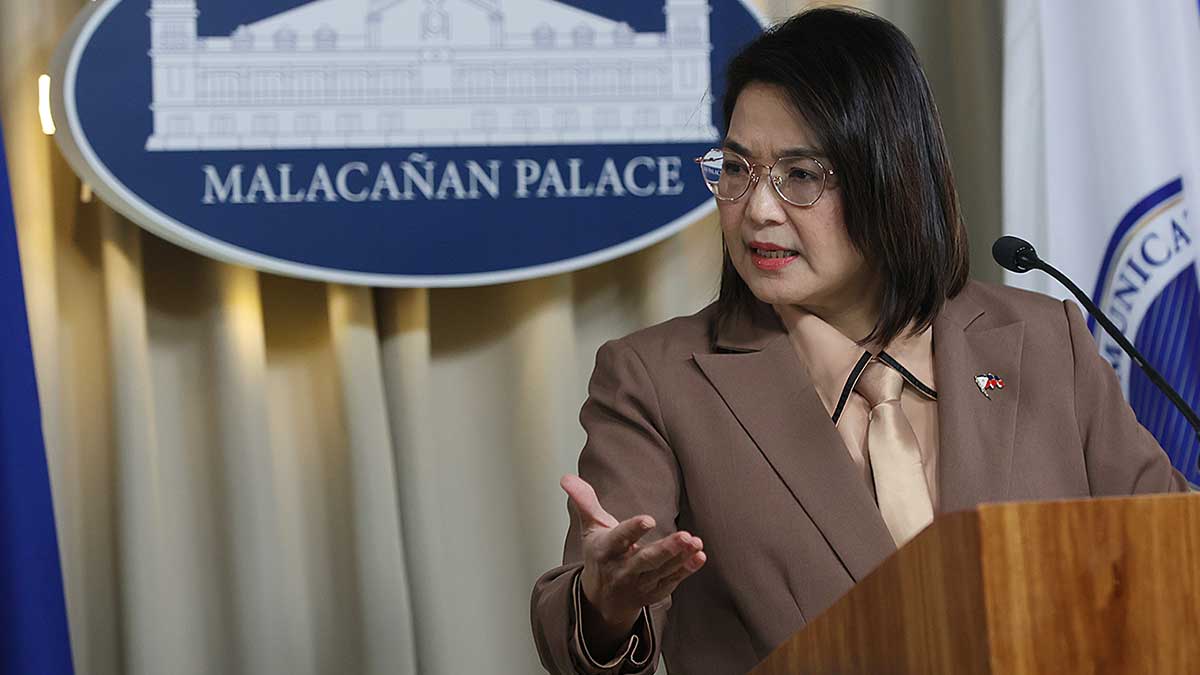 ‘China-backed politicians’ warned: Don’t sell out PH to stay in power