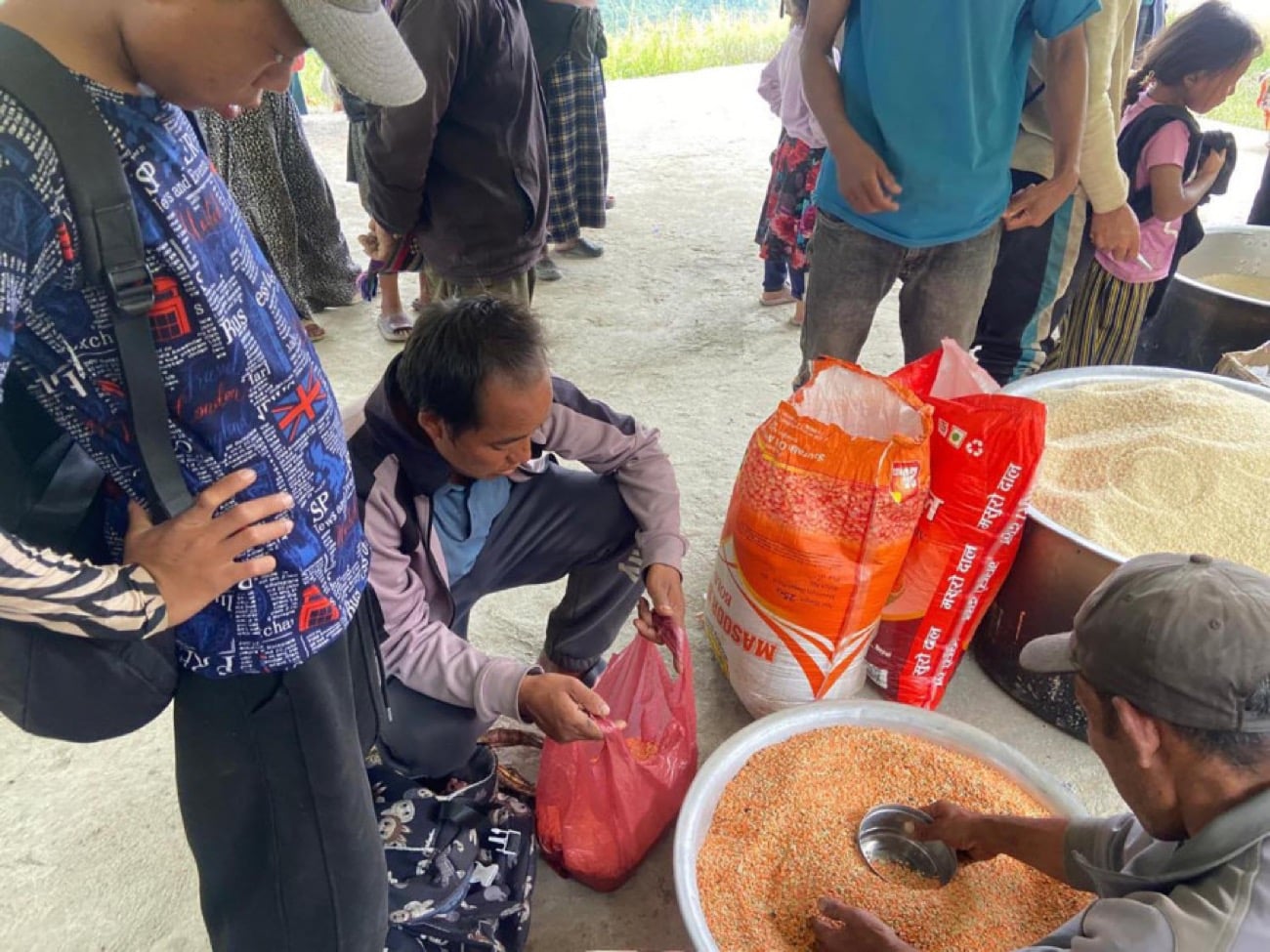 A month after Nepal flood, survivors have nowhere to go, no way to earn