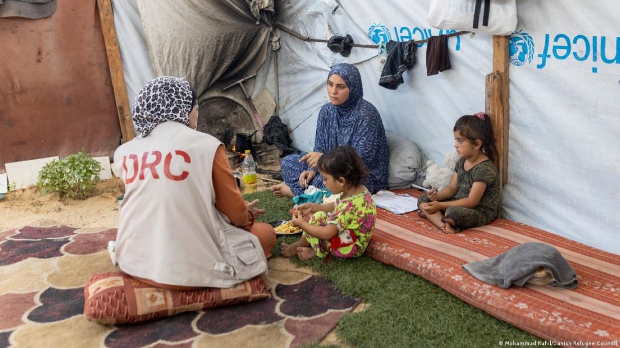 Gaza: NGO reports moving 'Yellow Line,' dire camp conditions