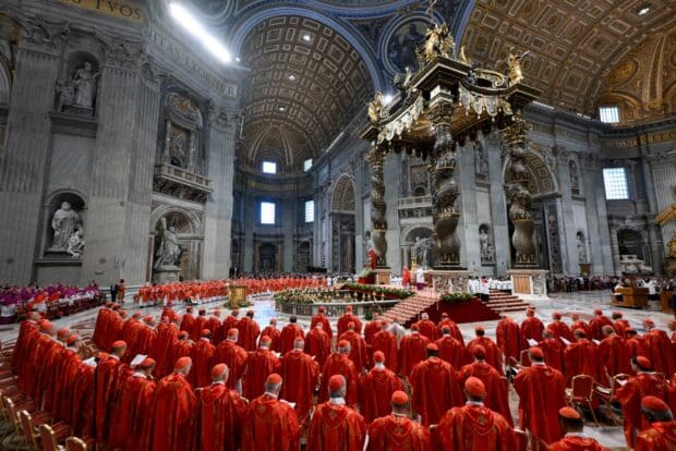 Cardinals take oath of secrecy before conclave – Vatican